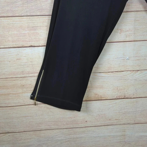 Chico's Travelers Size 3 (XL) Slinky Pullon Knit Pants Black Ankle Zip Straight - Picture 4 of 10